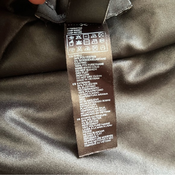 Forever 21 Women’s (M) Faux Leather Leggings - Picture 5 of 5